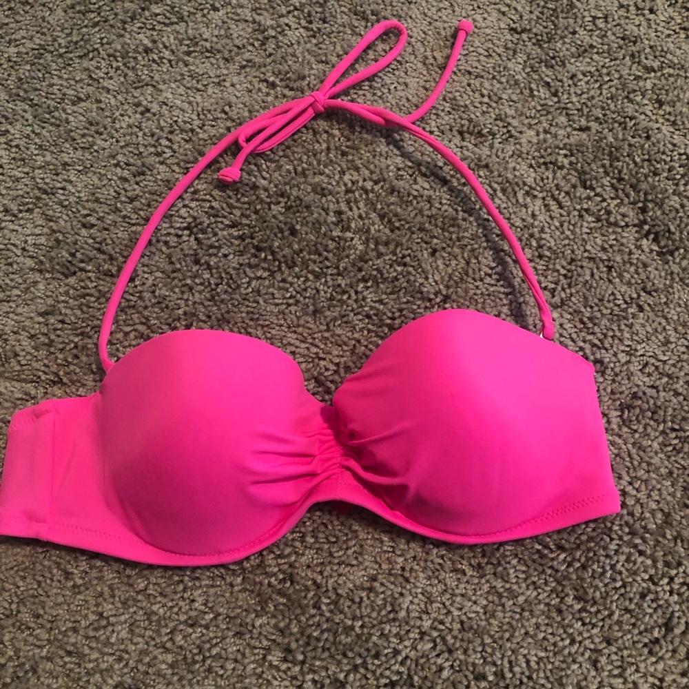 VICTORIAS SECRET SWIM TOP